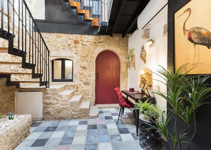 Stema Residence, With Panoramic View, Roof Garden & Jacuzzi!