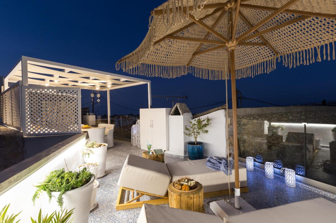 Stema Residence, With Panoramic View, Roof Garden & Jacuzzi! Casa vacanze *