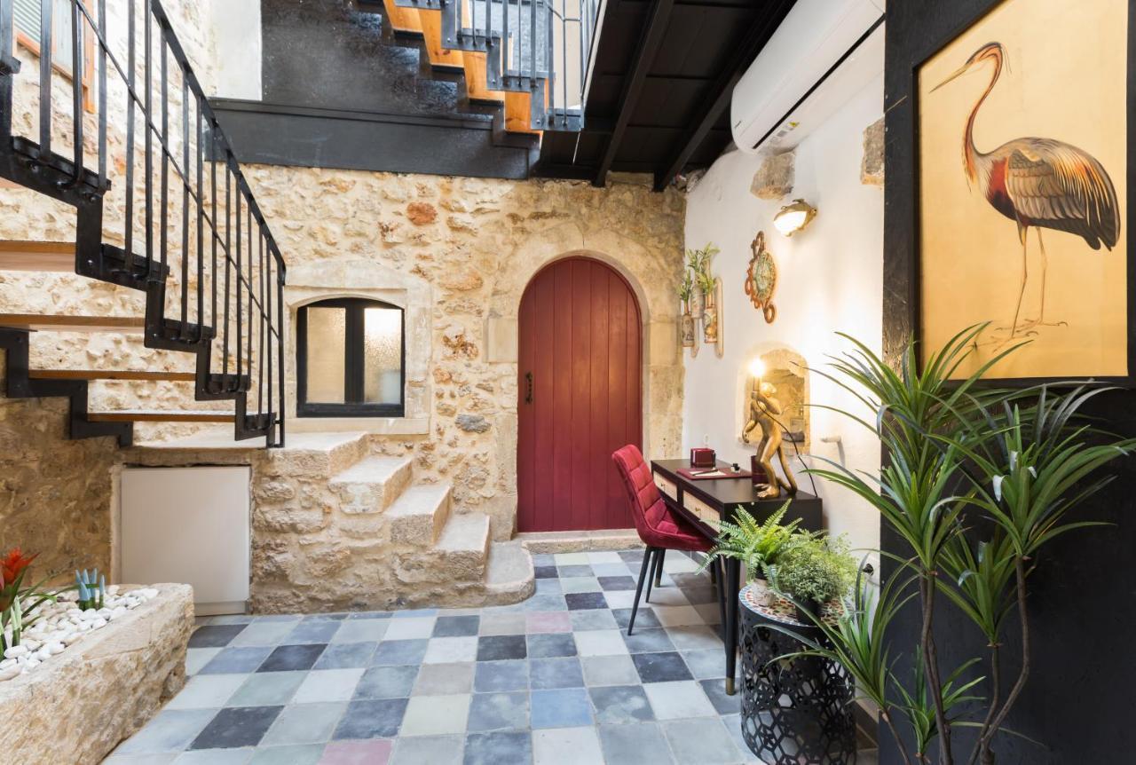 Stema Residence, With Panoramic View, Roof Garden & Jacuzzi! Atsipopoulo